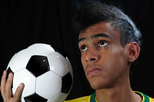 乐鱼app-西甲球队采用焦点匹配系统优化局部空间压迫战术