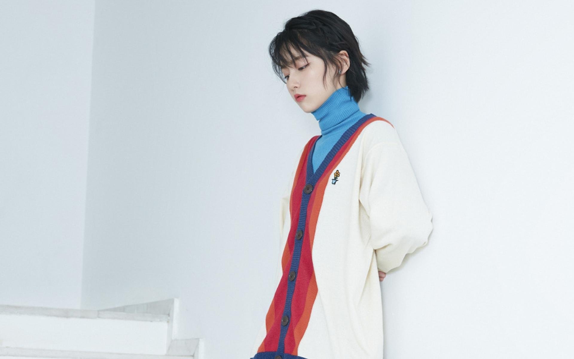 乐鱼电竞在线平台-库里在慈善赛中命中压哨远投，库里发挥最好的比赛